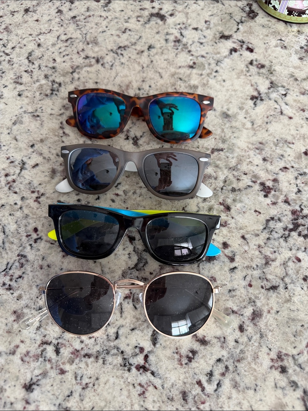 Little kids sunglasses
